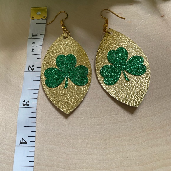 Green & Gold Feather Design Glitter St Patrick’s Day Earrings - Picture 2 of 3